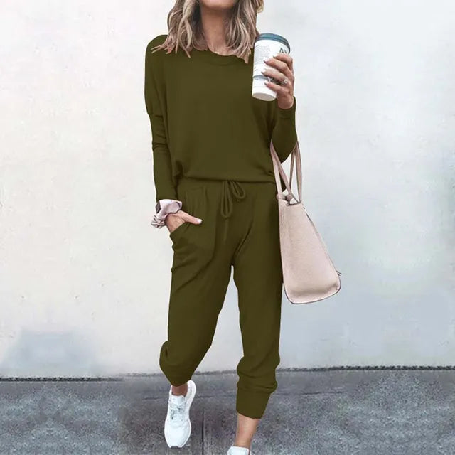 Loungewear Set | Relaxed Fit Joggers and Long Sleeve Top