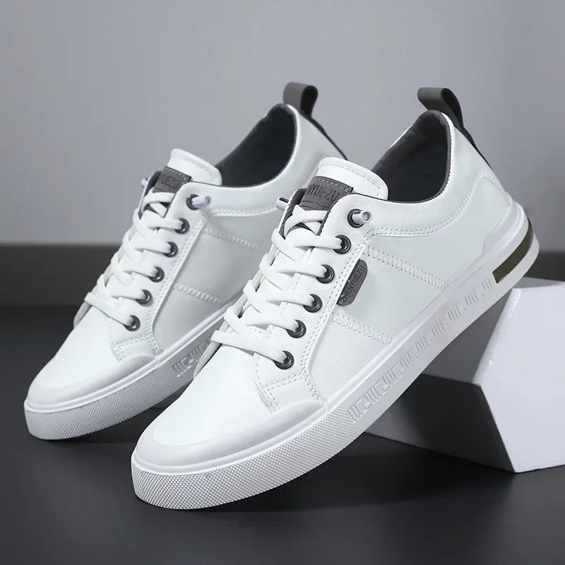 Men's Leather Two-Tone Sneakers with Cushioned Insole Side