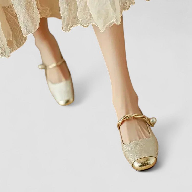 Women's Orthopaedic Mary Jane Shoes | Block Heel with Strap Detail View 11