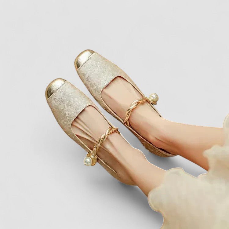 Women's Orthopaedic Mary Jane Shoes | Block Heel with Strap Detail View 12